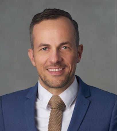 Jens Headshot