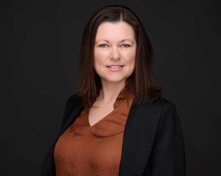 Jo-Ann Headshot